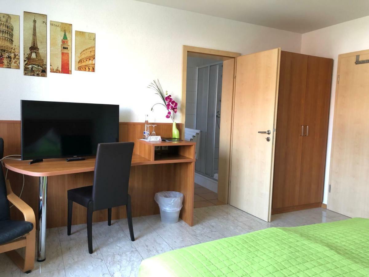 Hotel Muehleinsel Kenzingen Exteriör bild