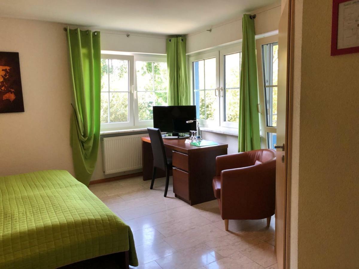 Hotel Muehleinsel Kenzingen Exteriör bild