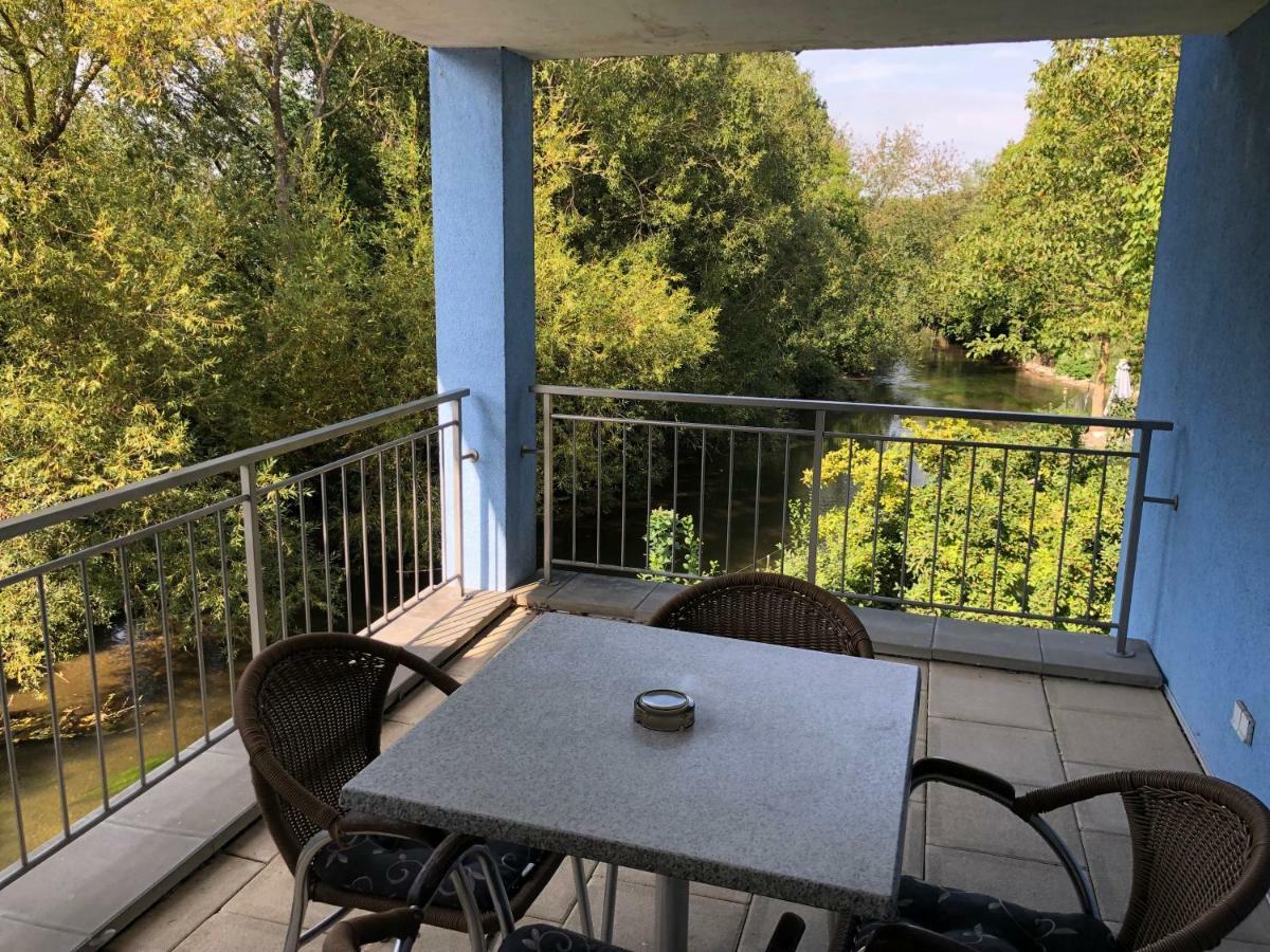 Hotel Muehleinsel Kenzingen Exteriör bild
