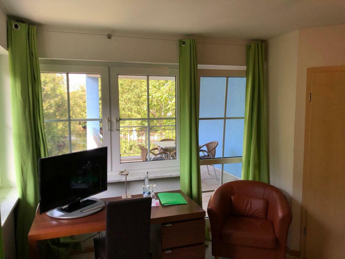 Hotel Muehleinsel Kenzingen Exteriör bild